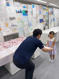 第48回めざせ！ルーヴルこども絵画コンクール 全国審査 最優秀賞 優秀賞 佳作 努力賞 三重 桑名地区 表彰式 展覧会 こども絵画教室　ワールドキッズ絵画　三重　東員イオン　サンシティ星川　あさけプラザ　桑名　四日市　鈴鹿　愛知　名古屋　絵画コンクール　デッサン　水彩デッサン　絵画コンクール多数受賞