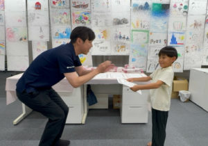 第48回めざせ！ルーヴルこども絵画コンクール 全国審査 最優秀賞 優秀賞 佳作 努力賞 三重 桑名地区 表彰式 展覧会 こども絵画教室　ワールドキッズ絵画　三重　東員イオン　サンシティ星川　あさけプラザ　桑名　四日市　鈴鹿　愛知　名古屋　絵画コンクール　デッサン　水彩デッサン　絵画コンクール多数受賞